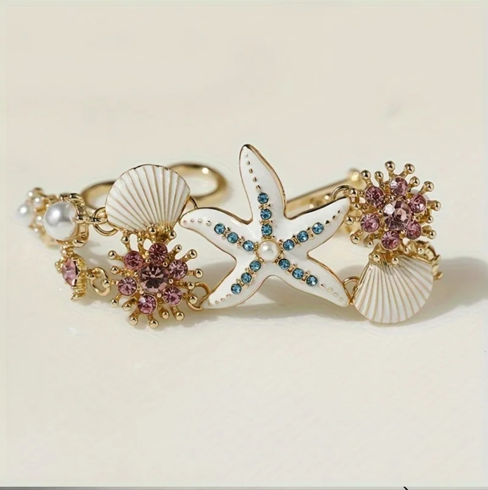 Starfish Bracelet with Gold and White Accents Fashion Jewelry  Ocean Theme